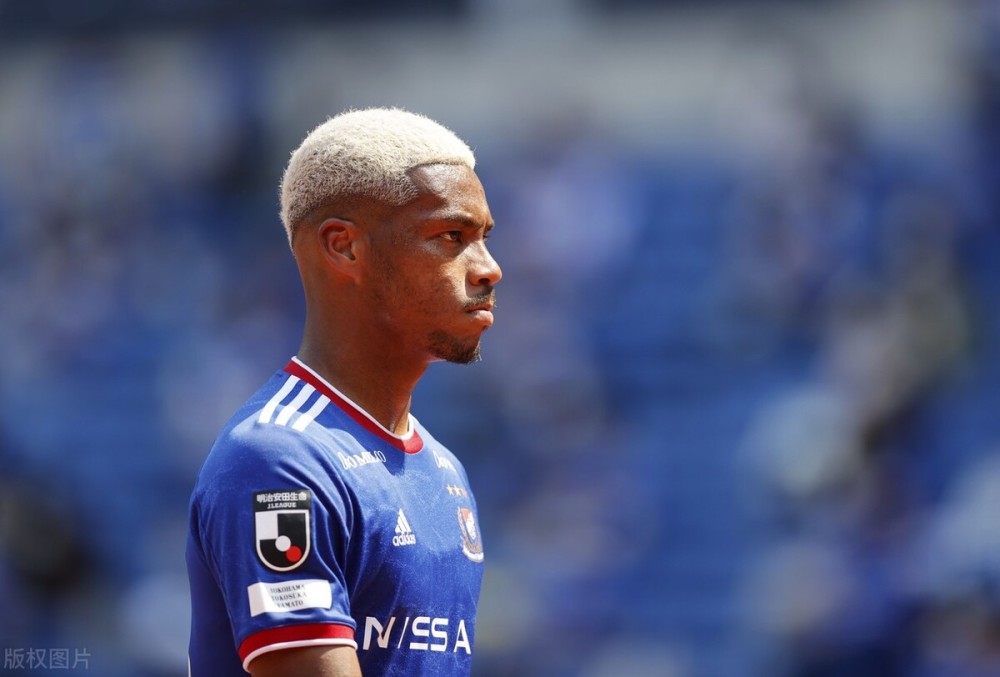 帕纳辛奈科斯迎世预赛关键赛;训练课后止住颓势;更衣室稳定;官宣口径保持一致的简单介绍 帕纳辛奈科斯迎世预赛关键赛;训练课后止住颓势;更衣室稳定;官宣口径保持一致的简单介绍