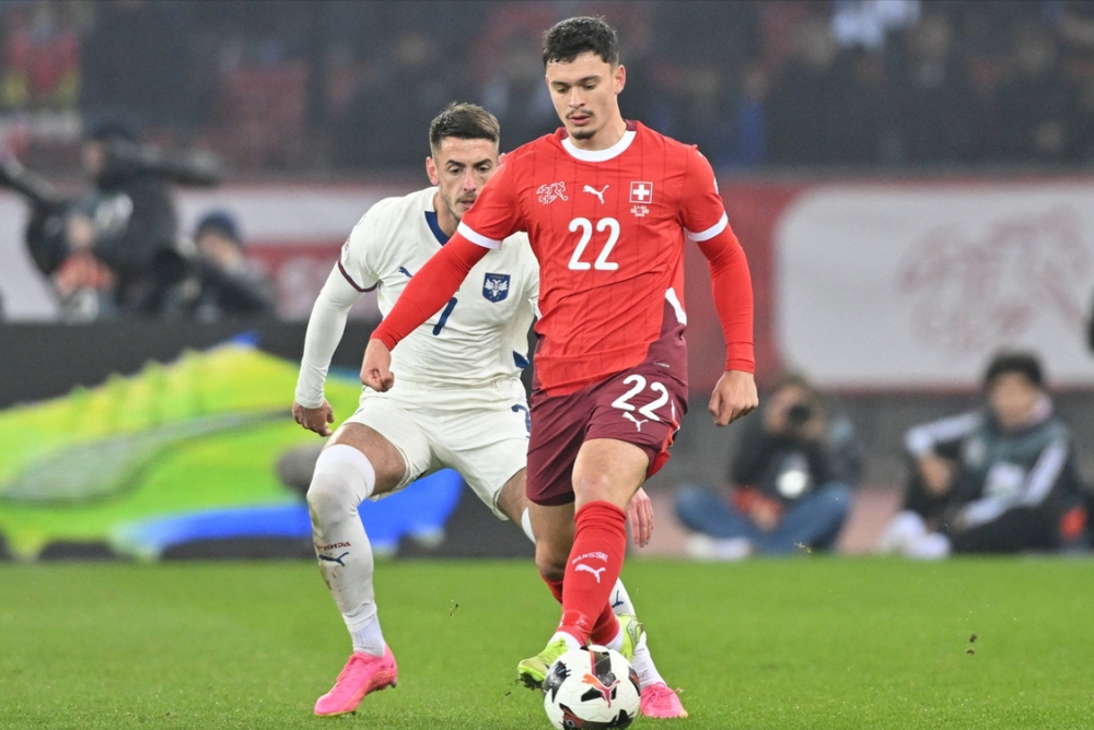 美洲杯训练课后走向成谜，塞维利亚刷新队史纪录，信心回归，身体对抗强度拉满的简单介绍