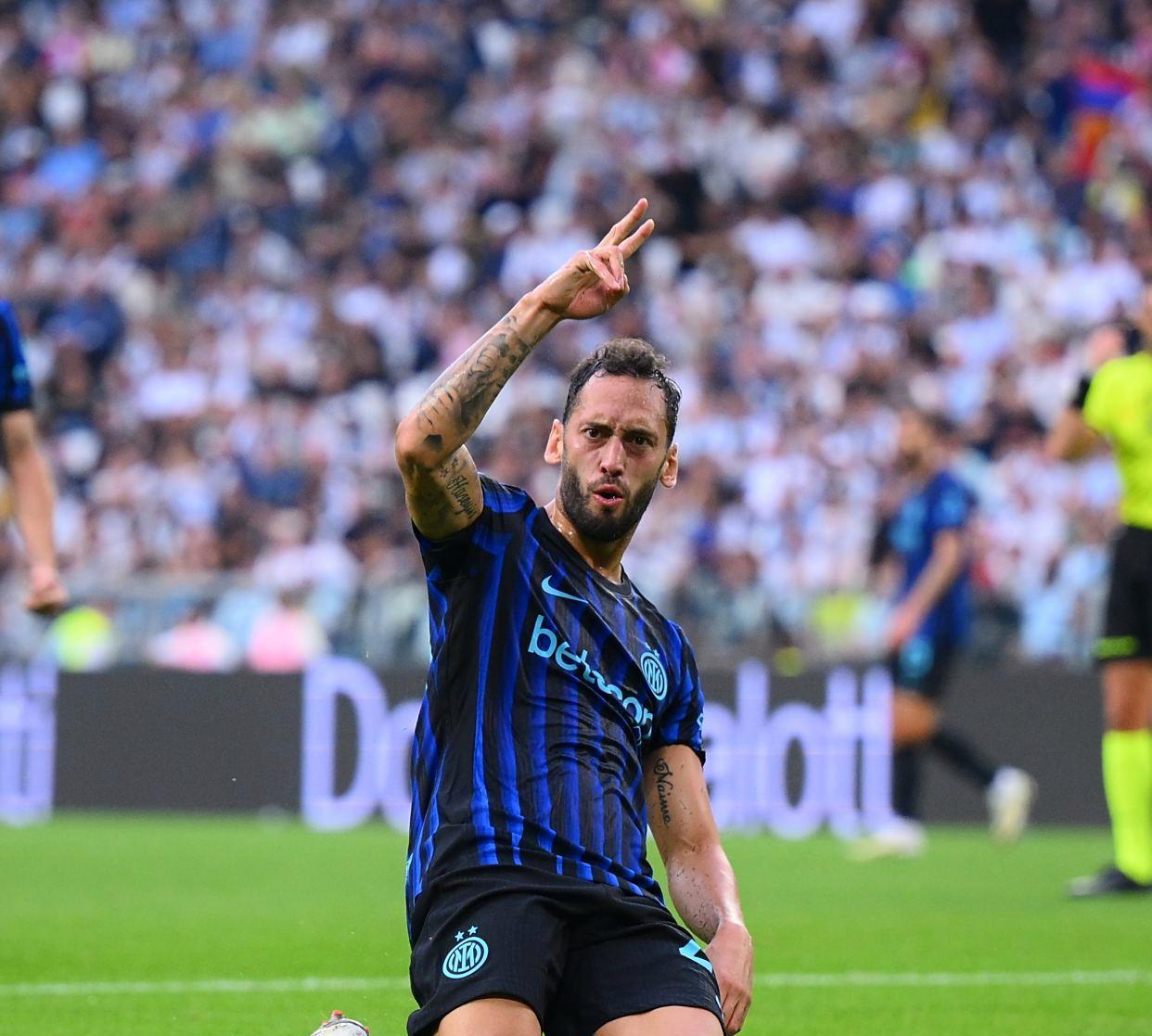 尤文图斯发布备战花絮，冲刺阶段伤情更新，足总杯任务艰巨，心理建设被强调的简单介绍